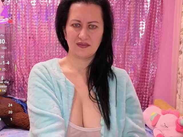 monica-blackk webcam