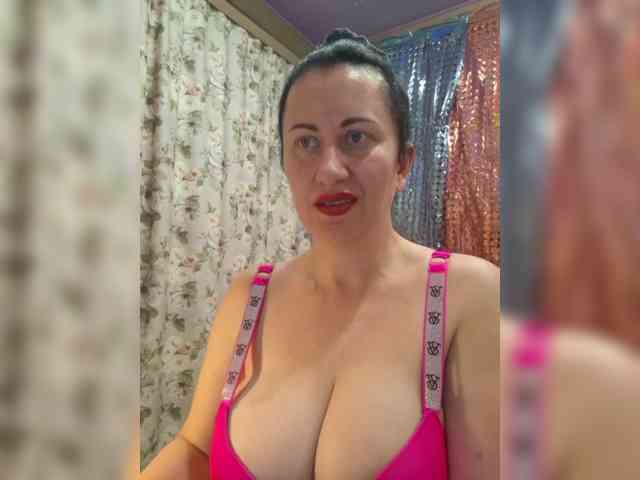 monica-blackk webcam
