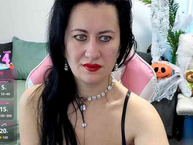 monica-blackk webcam