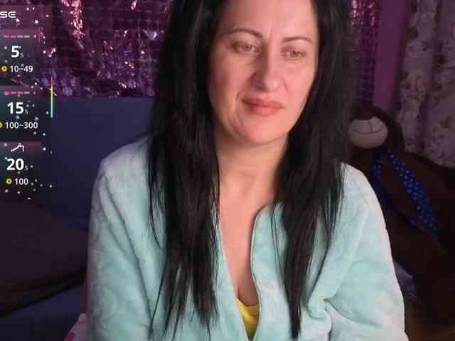 monica-blackk webcam