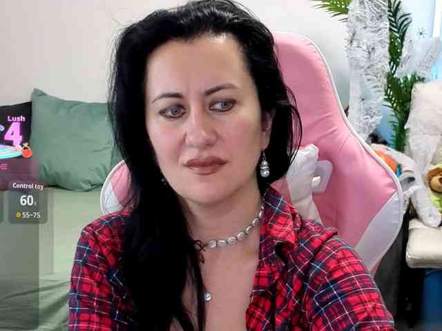 monica-blackk webcam