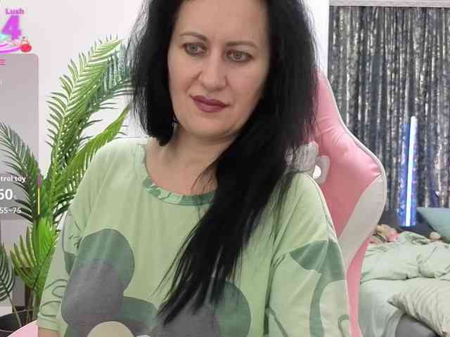 monica-blackk webcam