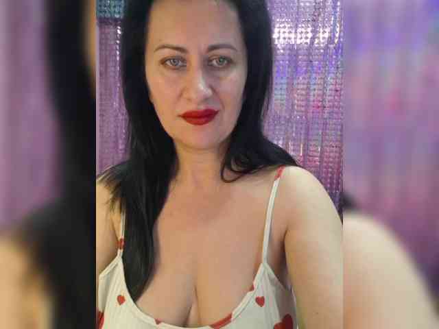 monica-blackk webcam