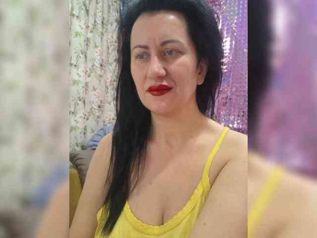 monica-blackk webcam