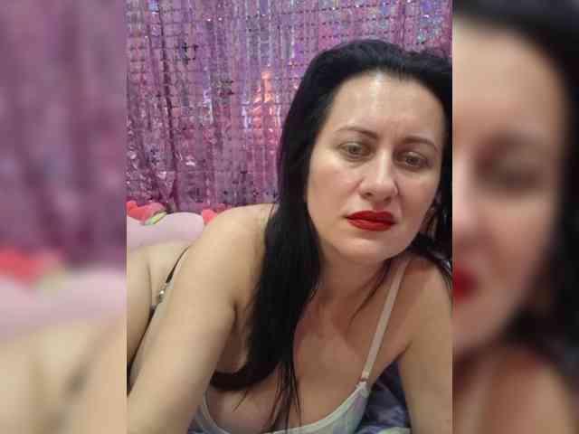 monica-blackk webcam