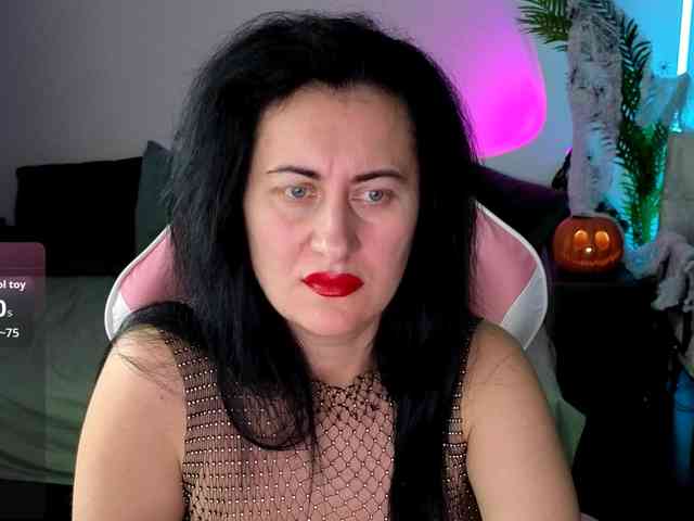 monica-blackk webcam
