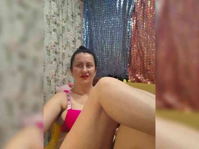 monica-blackk webcam
