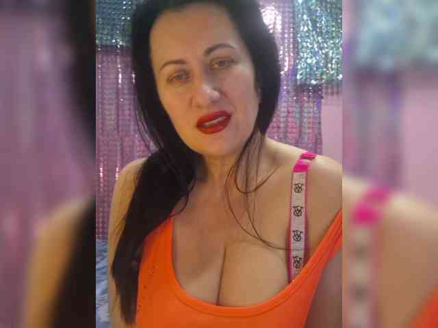 monica-blackk webcam