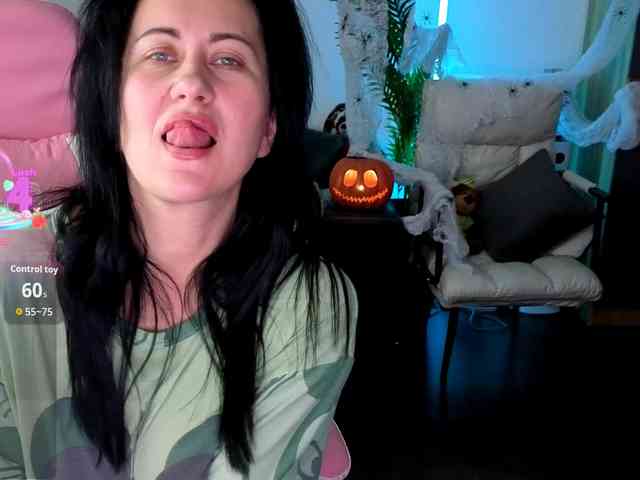 monica-blackk webcam