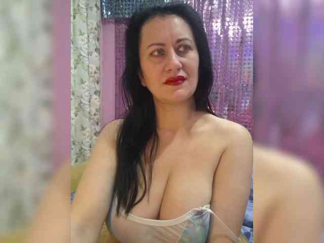 monica-blackk webcam