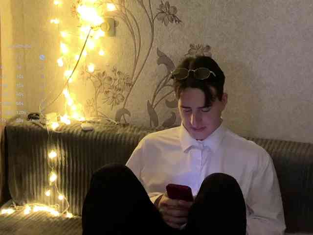 dark-willoww dark-willoww