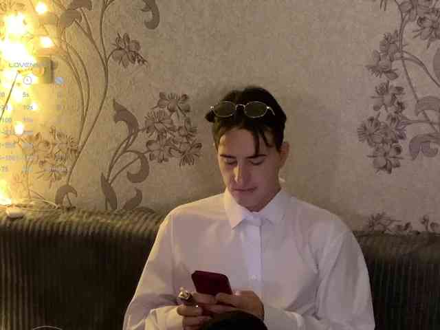 dark-willoww dark-willoww