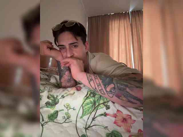 dark-willoww dark-willoww