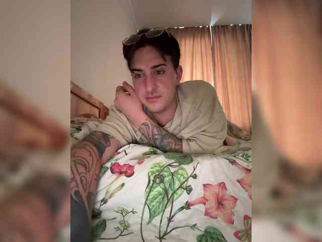 dark-willoww dark-willoww