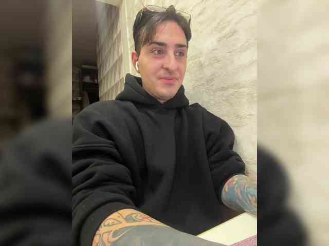 dark-willoww dark-willoww