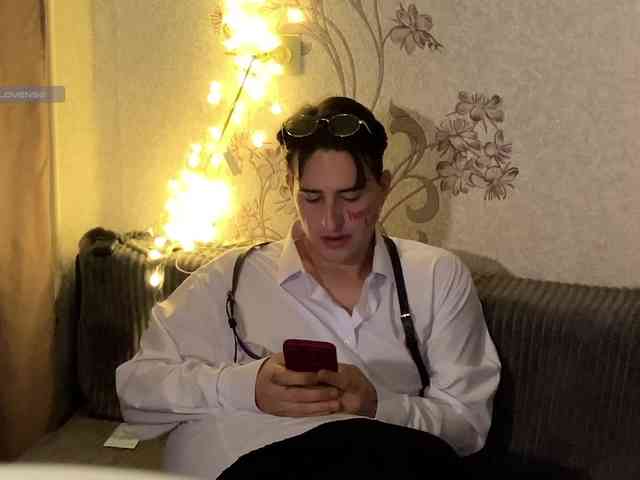 dark-willoww dark-willoww