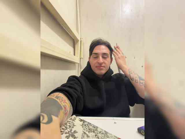 dark-willoww dark-willoww