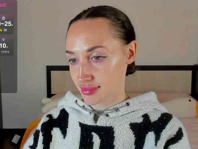 KellyJacksoon webcam