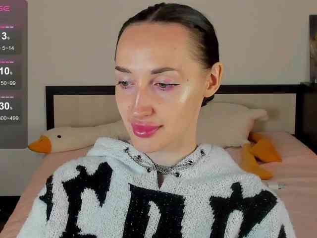 KellyJacksoon webcam