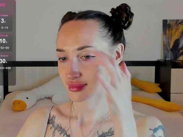 KellyJacksoon webcam
