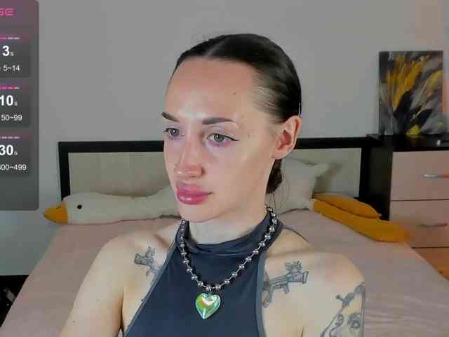 KellyJacksoon webcam