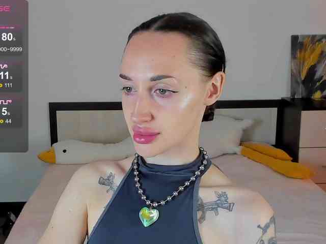 KellyJacksoon webcam