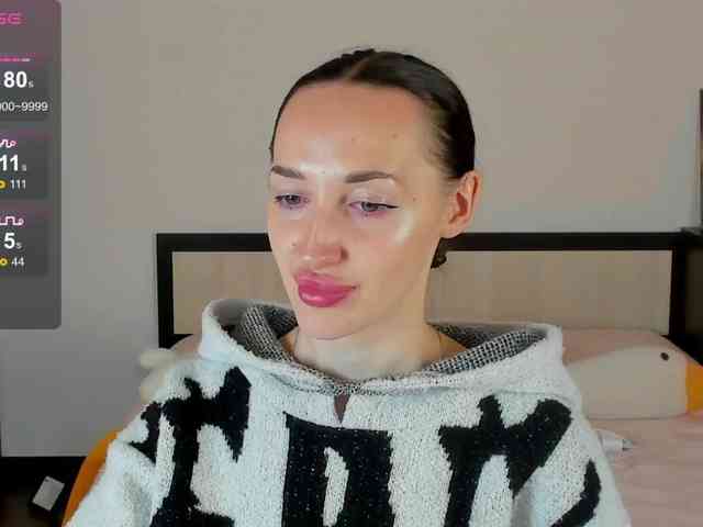 KellyJacksoon webcam