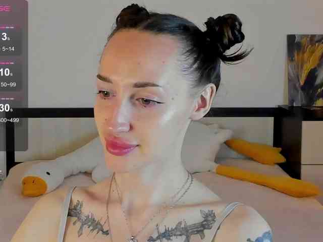 KellyJacksoon webcam