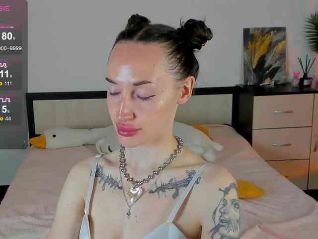 KellyJacksoon webcam