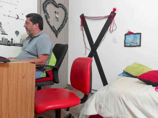 hotandfierylatinos2024 webcam