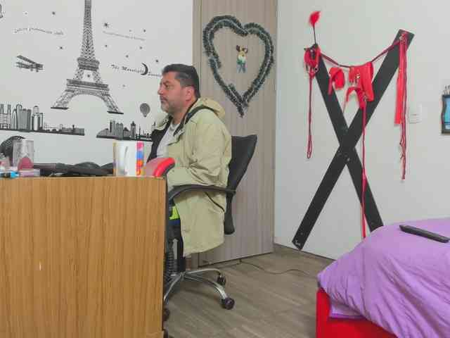 hotandfierylatinos2024 webcam