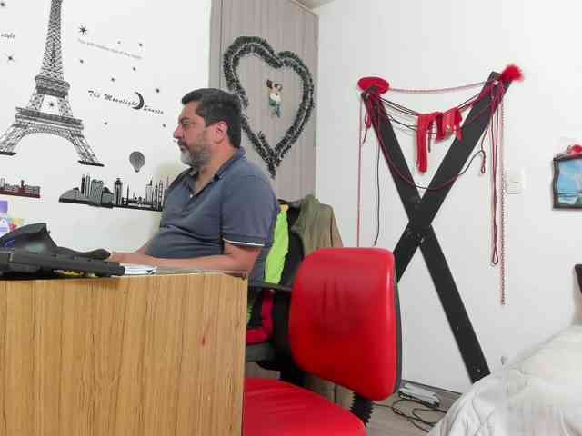 hotandfierylatinos2024 webcam