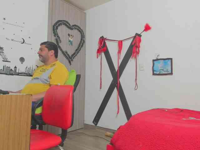 hotandfierylatinos2024 webcam