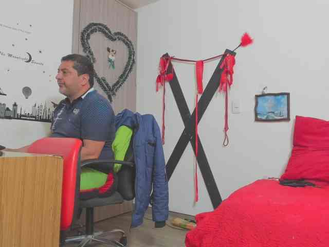 hotandfierylatinos2024 webcam