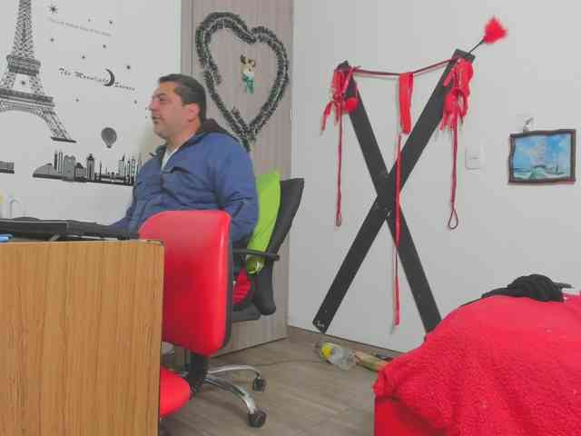 hotandfierylatinos2024 webcam