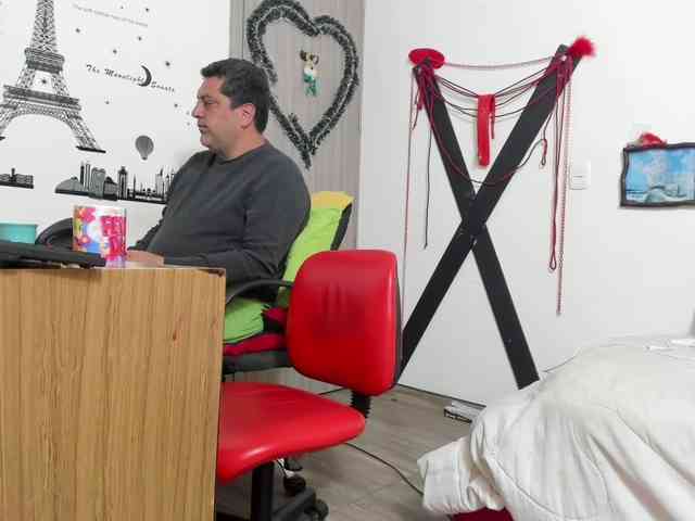 hotandfierylatinos2024 webcam
