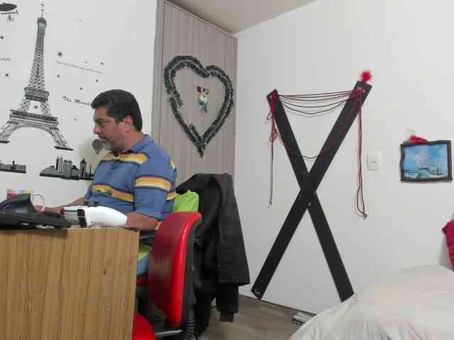 hotandfierylatinos2024 webcam