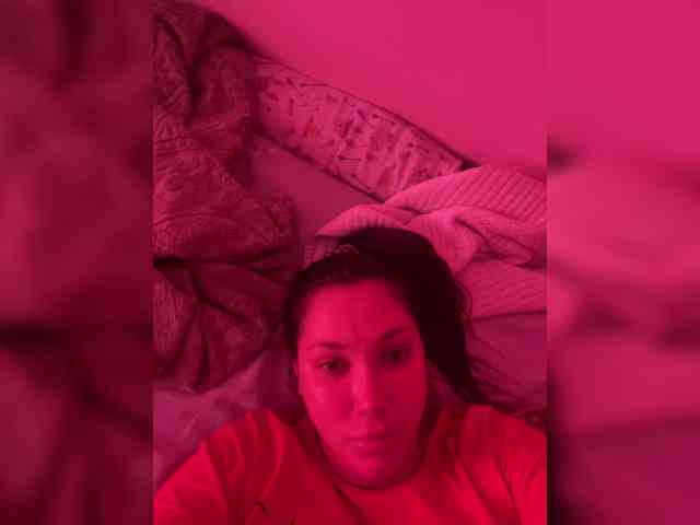 kATTYf Live Webcam on BongaCams