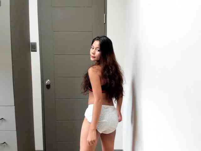 BiniBiniBunBun webcam