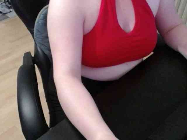 Celina-Rose webcam