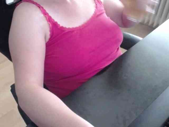 Celina-Rose webcam