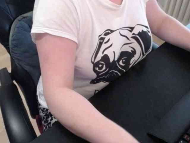 Celina-Rose webcam