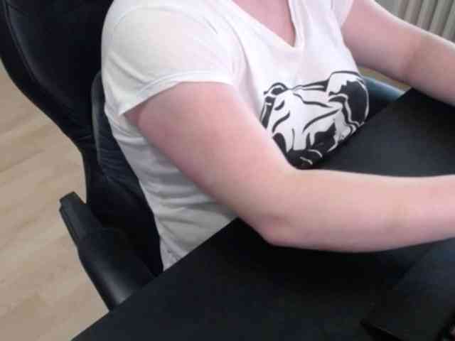 Celina-Rose webcam