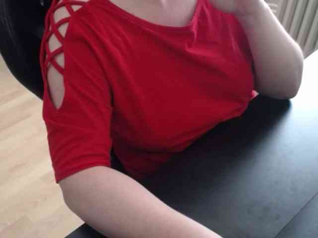 Celina-Rose webcam