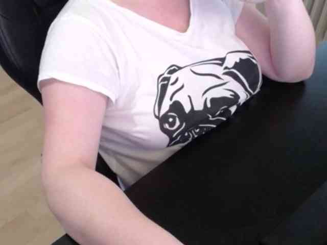 Celina-Rose webcam