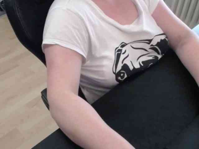 Celina-Rose webcam