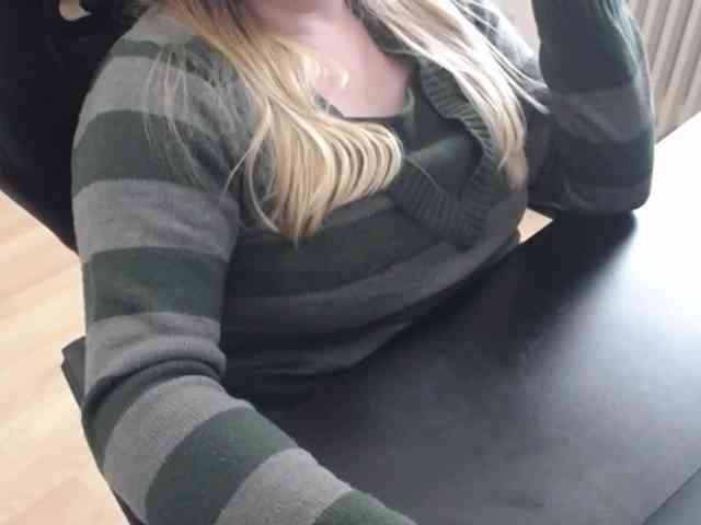 Celina-Rose webcam