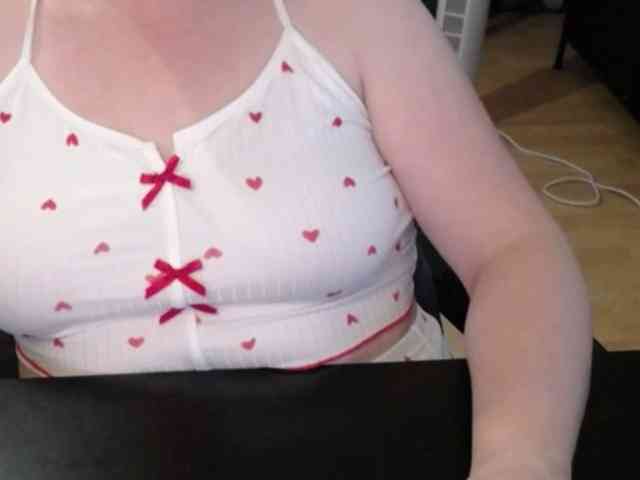 Celina-Rose webcam