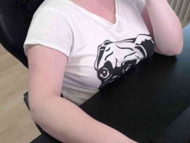 Celina-Rose webcam