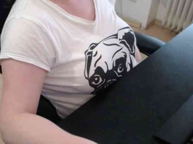 Celina-Rose webcam